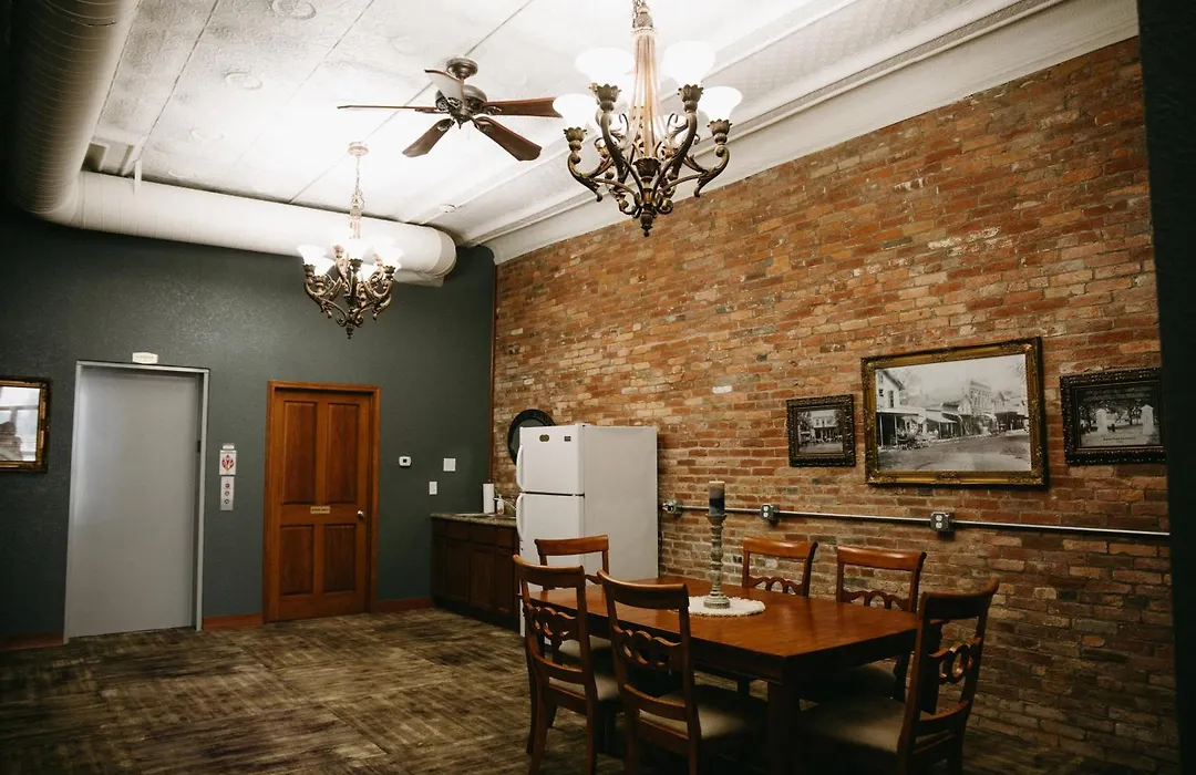 Bricktown Inn-1